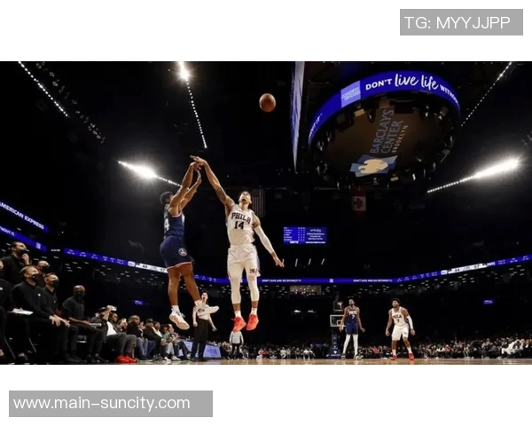 埃奇库姆闪耀赛场展现实力成新秀最佳球员引发热议