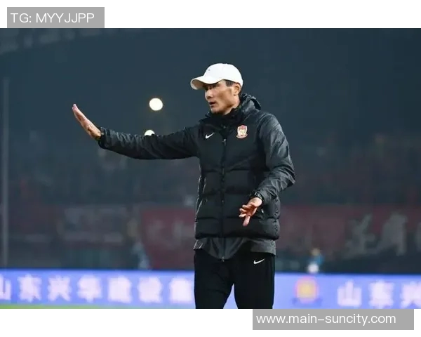 邵佳一将携西海岸教练组加盟国足引发媒体关注 邵佳一将携西海岸教练组加盟国足引发媒体关注