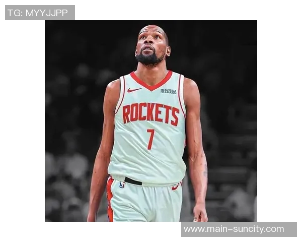 杜兰特感慨詹姆斯伟大标准每次对决都心存感激与敬意