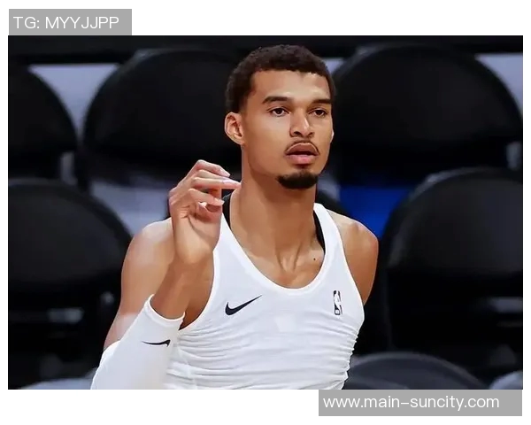 开拓者与马刺半场激战克林根表现出色杨瀚森贡献稳定尚帕尼状态回暖